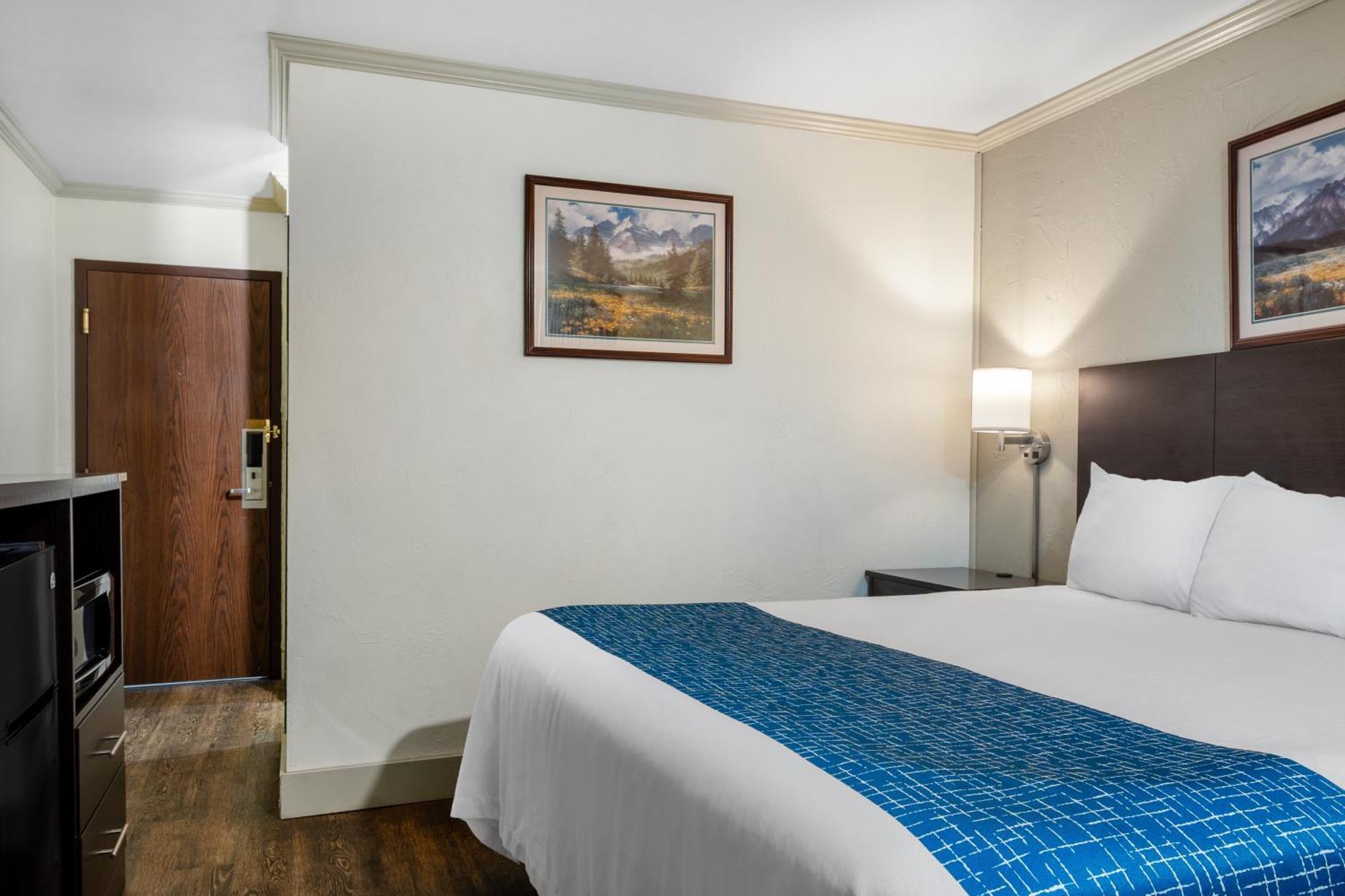 Travelodge By Wyndham Livingston Exteriér fotografie